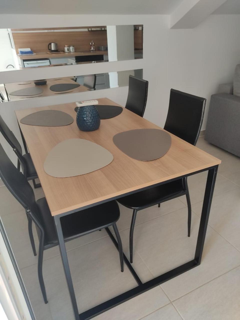 Apartment Maritimo Котор Екстер'єр фото