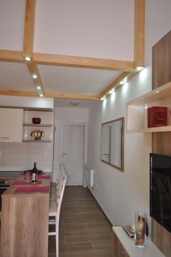 Apartment Maritimo Котор Екстер'єр фото