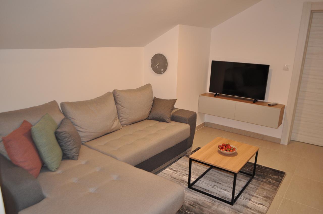 Apartment Maritimo Котор Екстер'єр фото