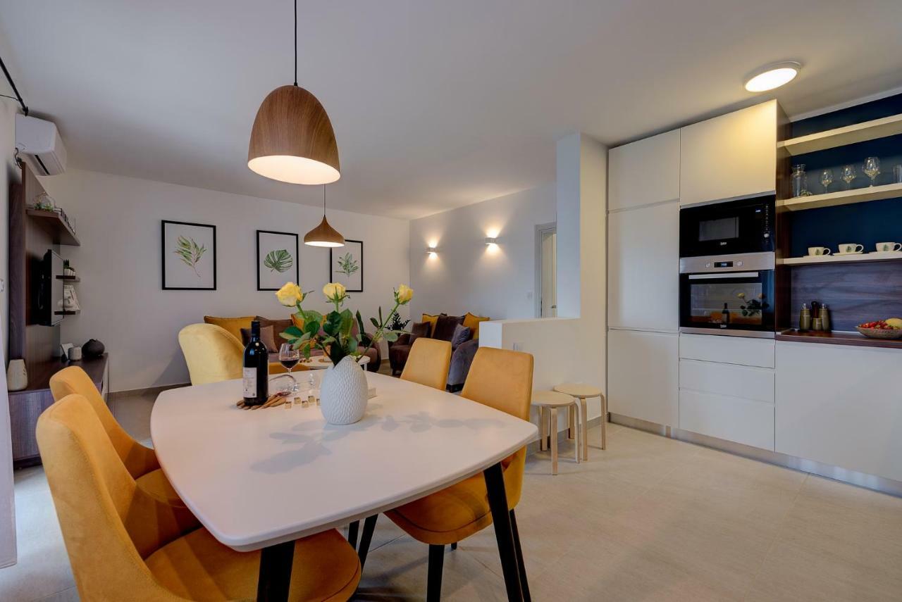 Apartment Maritimo Котор Екстер'єр фото