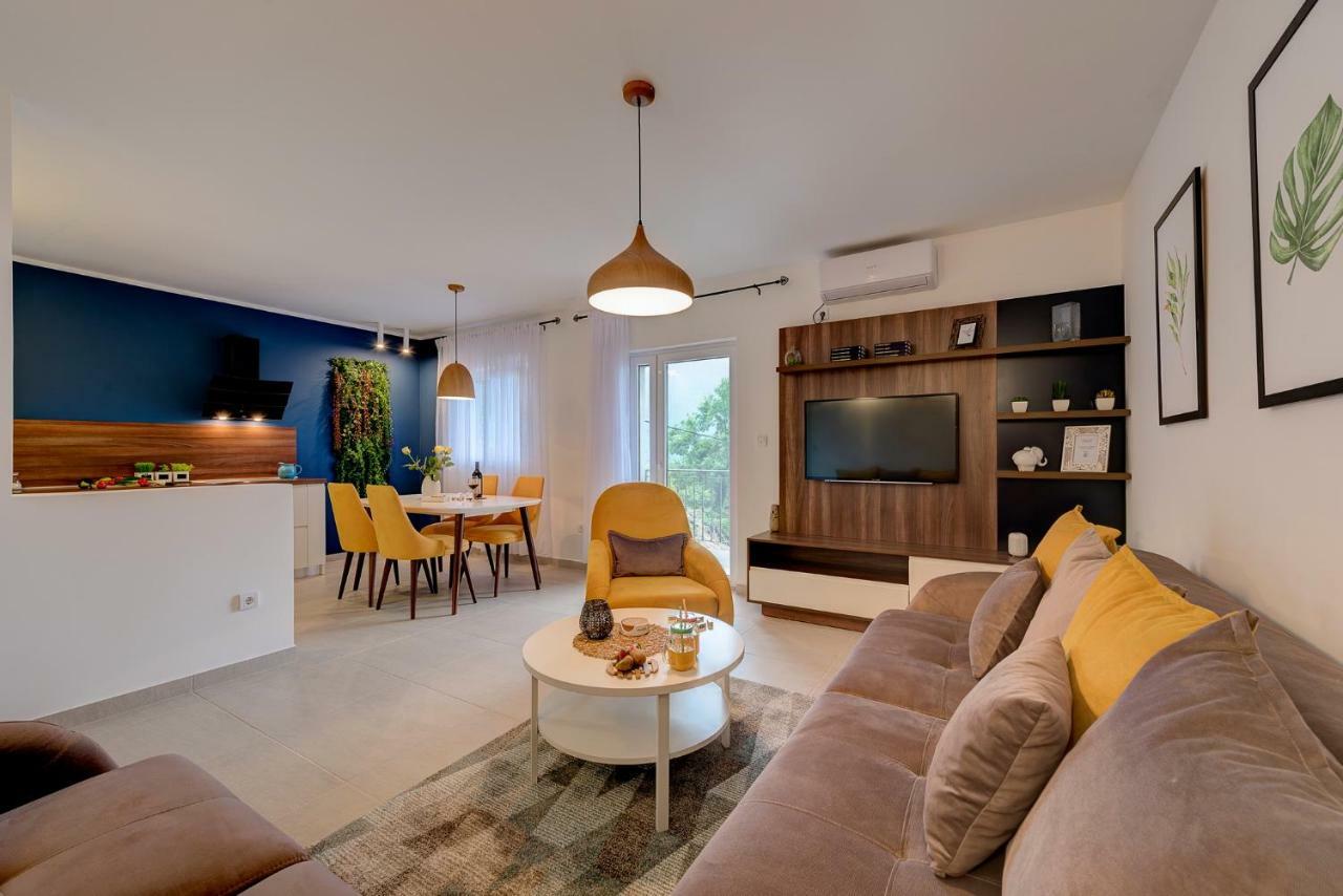 Apartment Maritimo Котор Екстер'єр фото